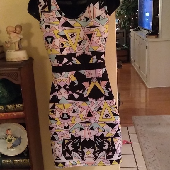 Rue21 Dresses & Skirts - Rue 21 bodycon dress